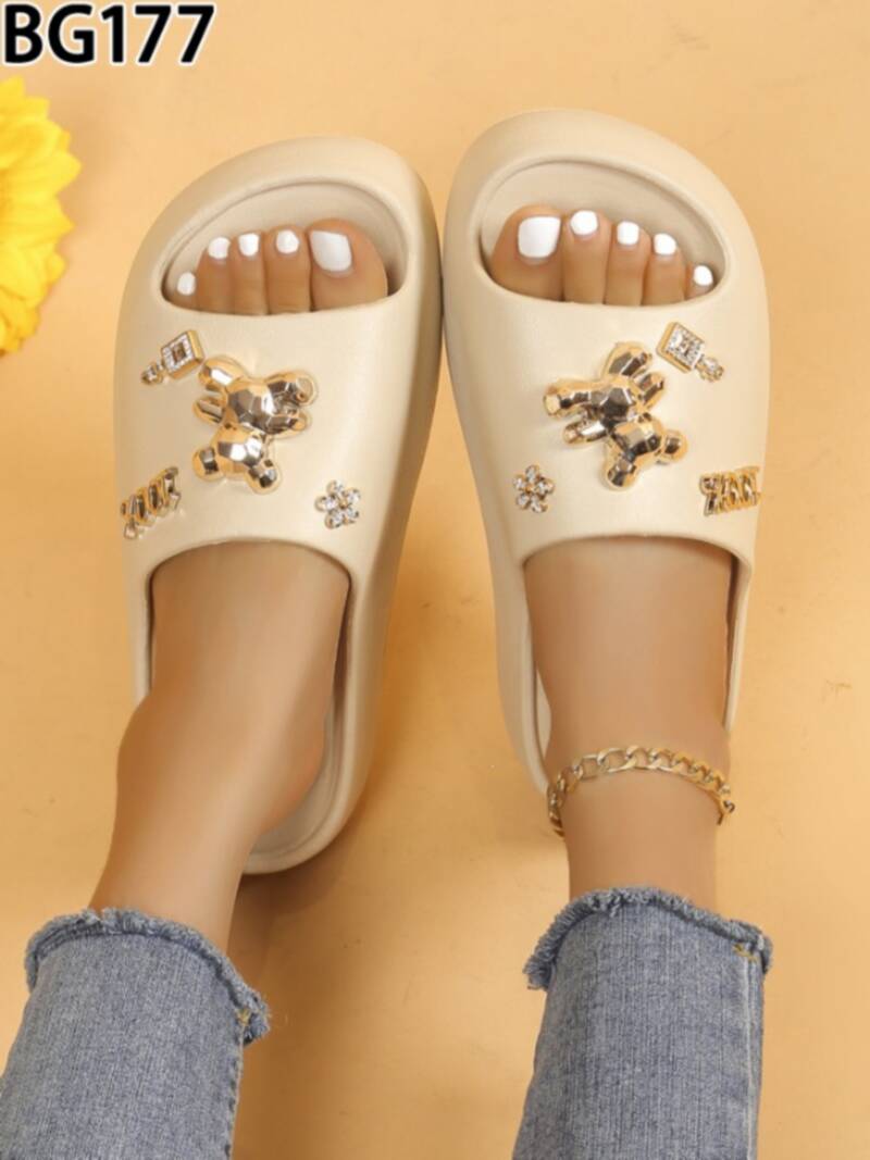 Klapki damskie Roz 36-41 / 12 par